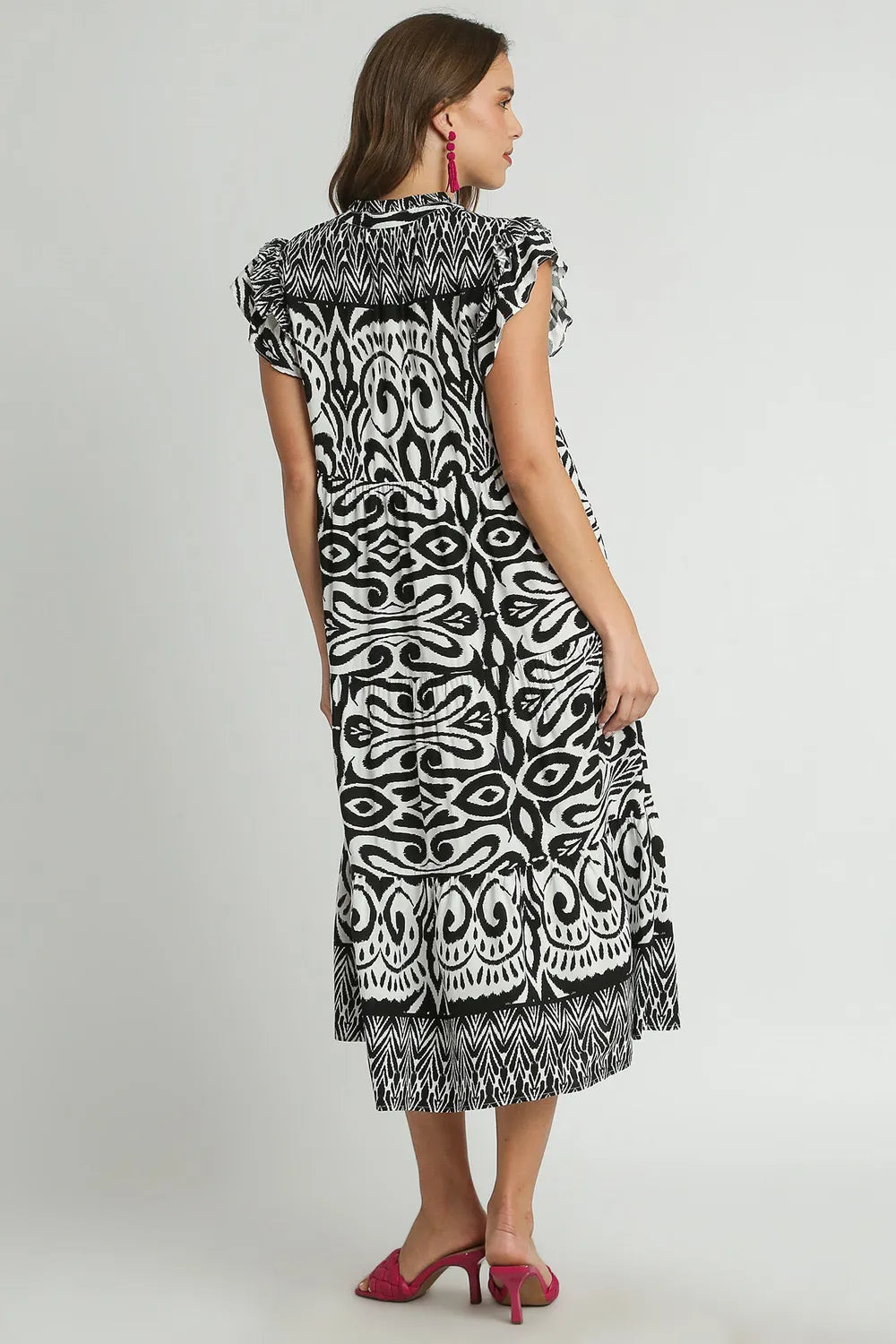 Umgee Full Size Two Tone Border Print Ruffle Cap Sleeve Midi Dress Plus Size.