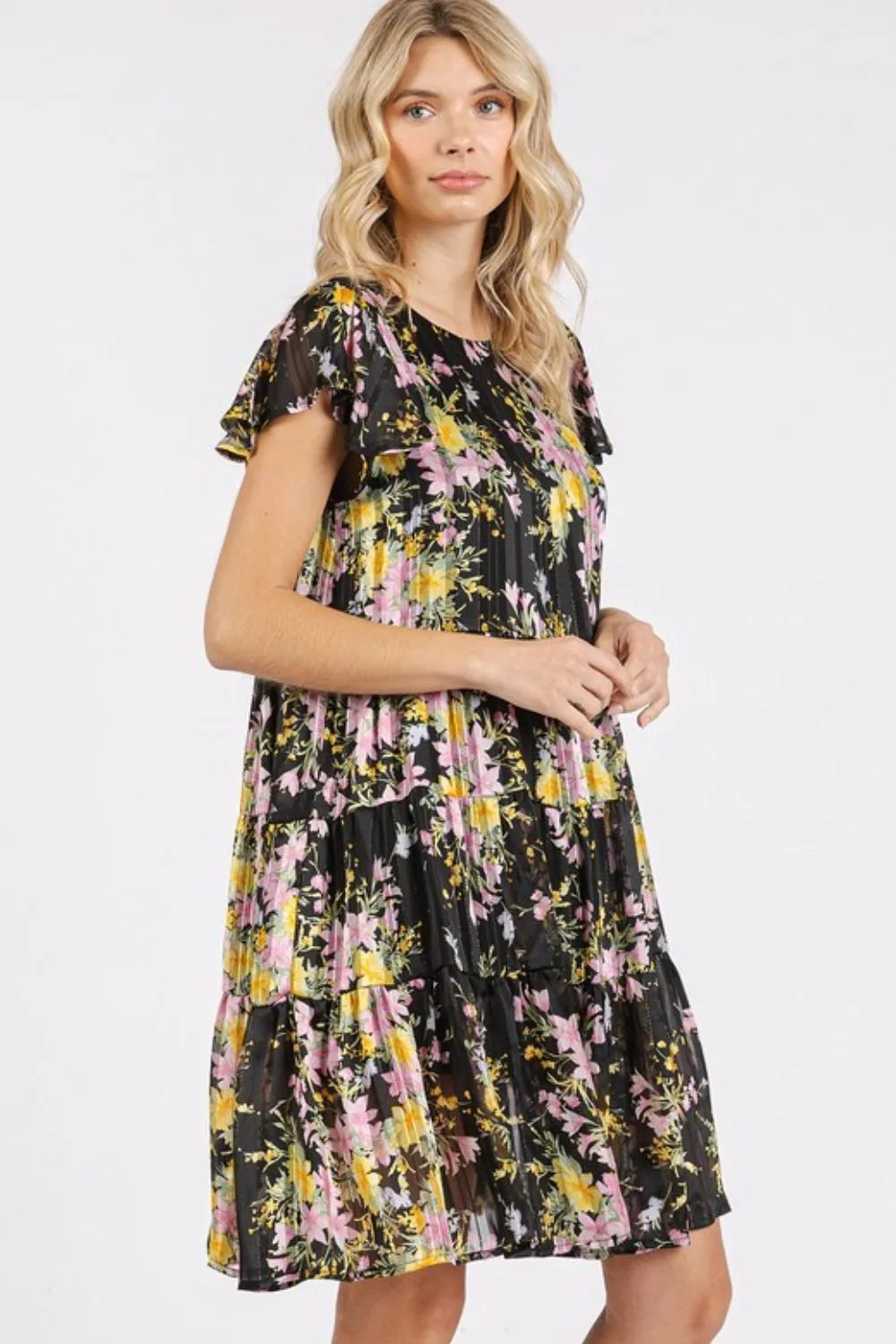 Mittoshop Flower Print Round Neck Flutter Sleeve Tiered Dress.