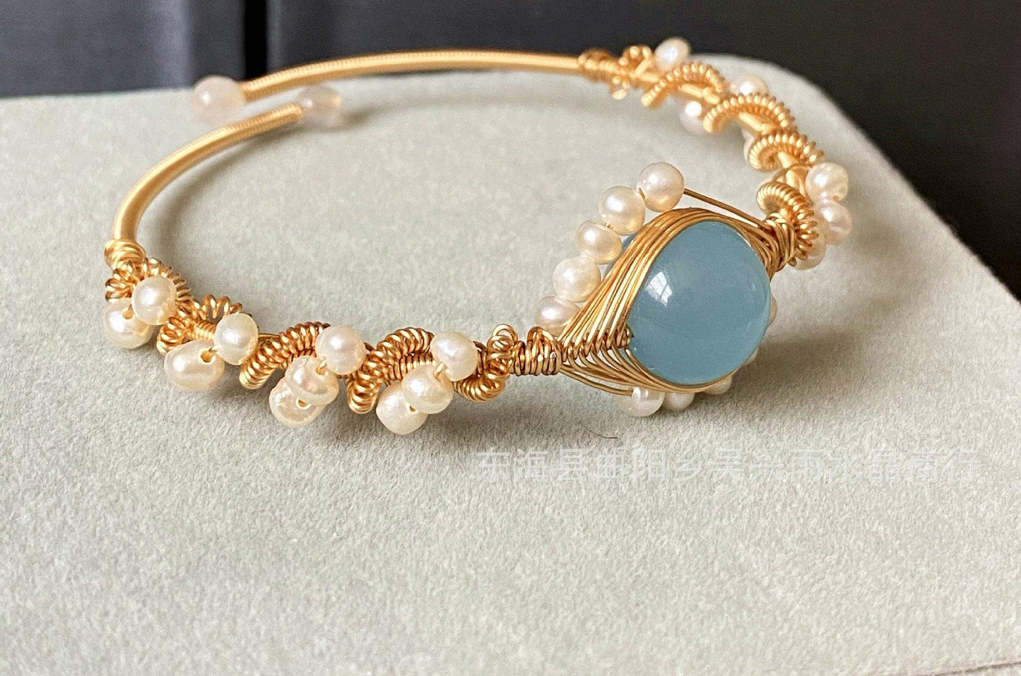 pearl bracelet gold