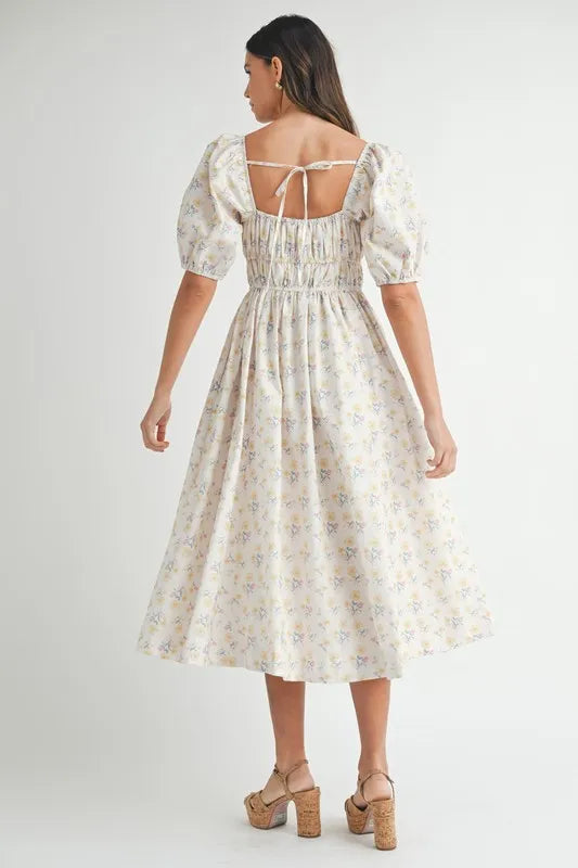 MABLE Floral Drawstring Detail Puff Sleeve Midi Dress.