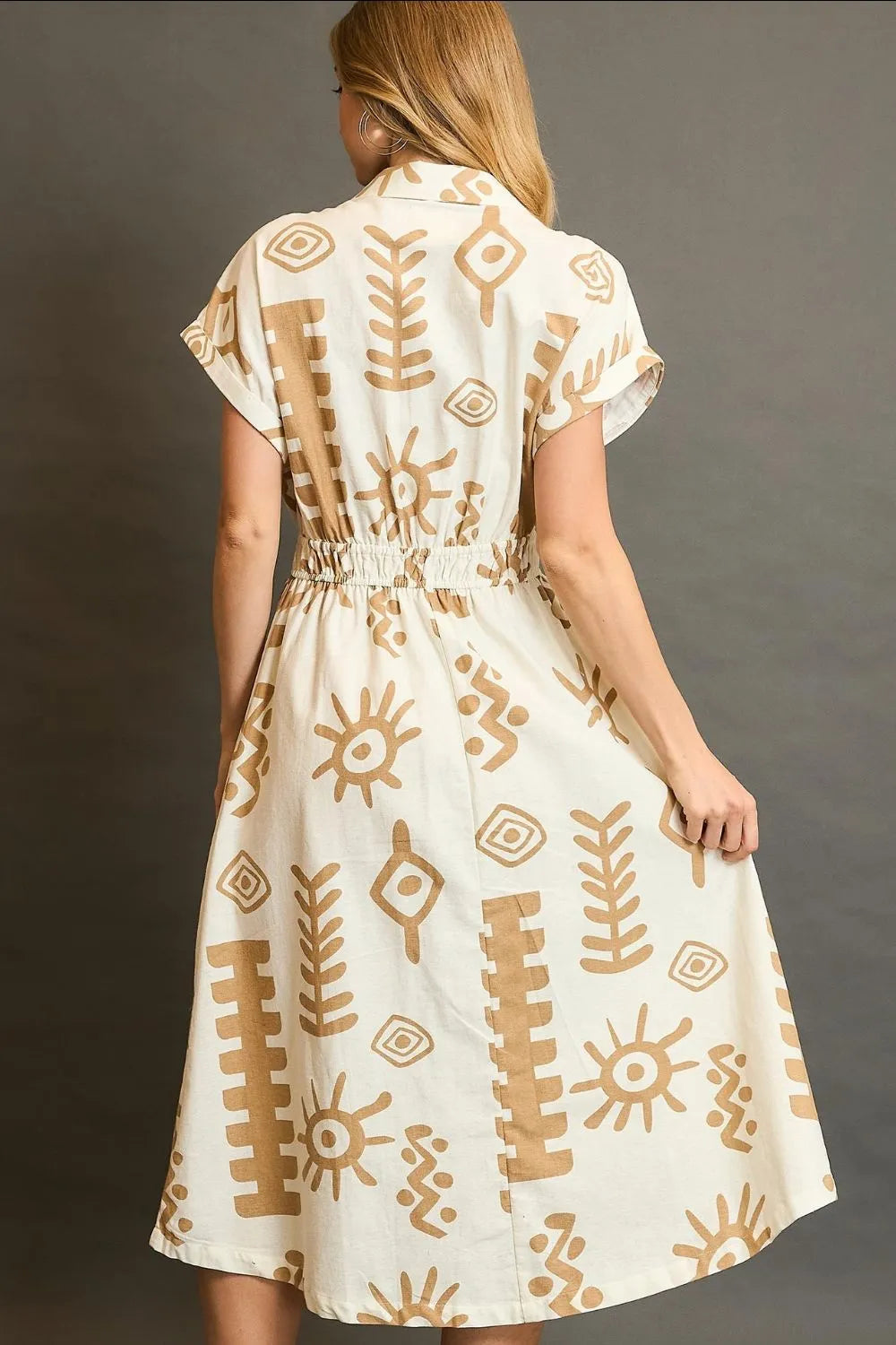 Umgee Full Size Abstract Print Elastic Waist Midi Dress Plus Size.
