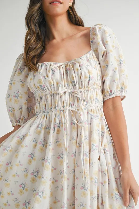 MABLE Floral Drawstring Detail Puff Sleeve Midi Dress.