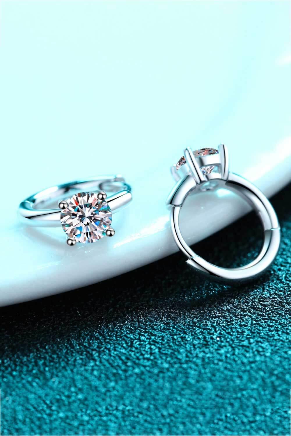 Moissanite Huggie Earrings - PRAYANS
