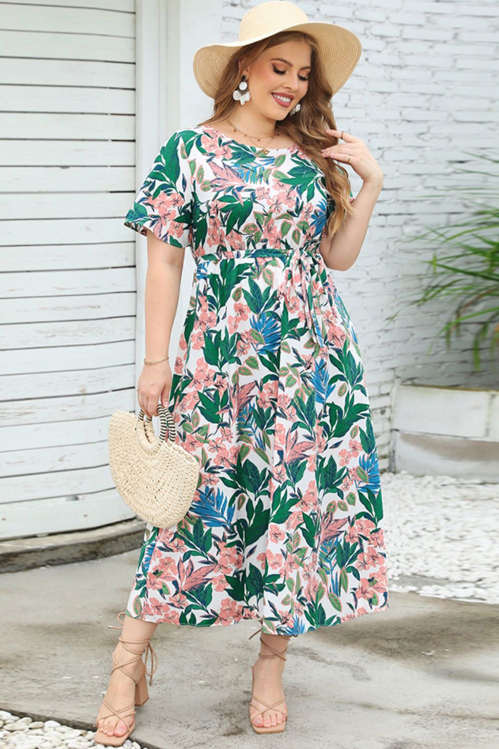 Plus Size Floral Short Sleeve Round Neck Dress