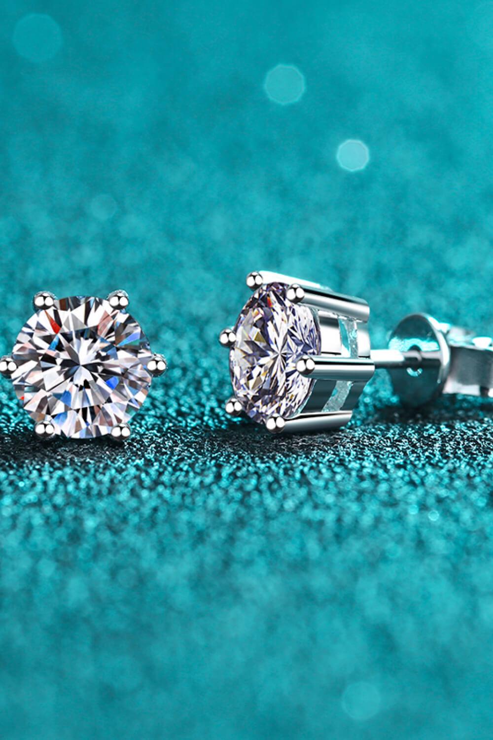 Moissanite Stud Earrings - PRAYANS