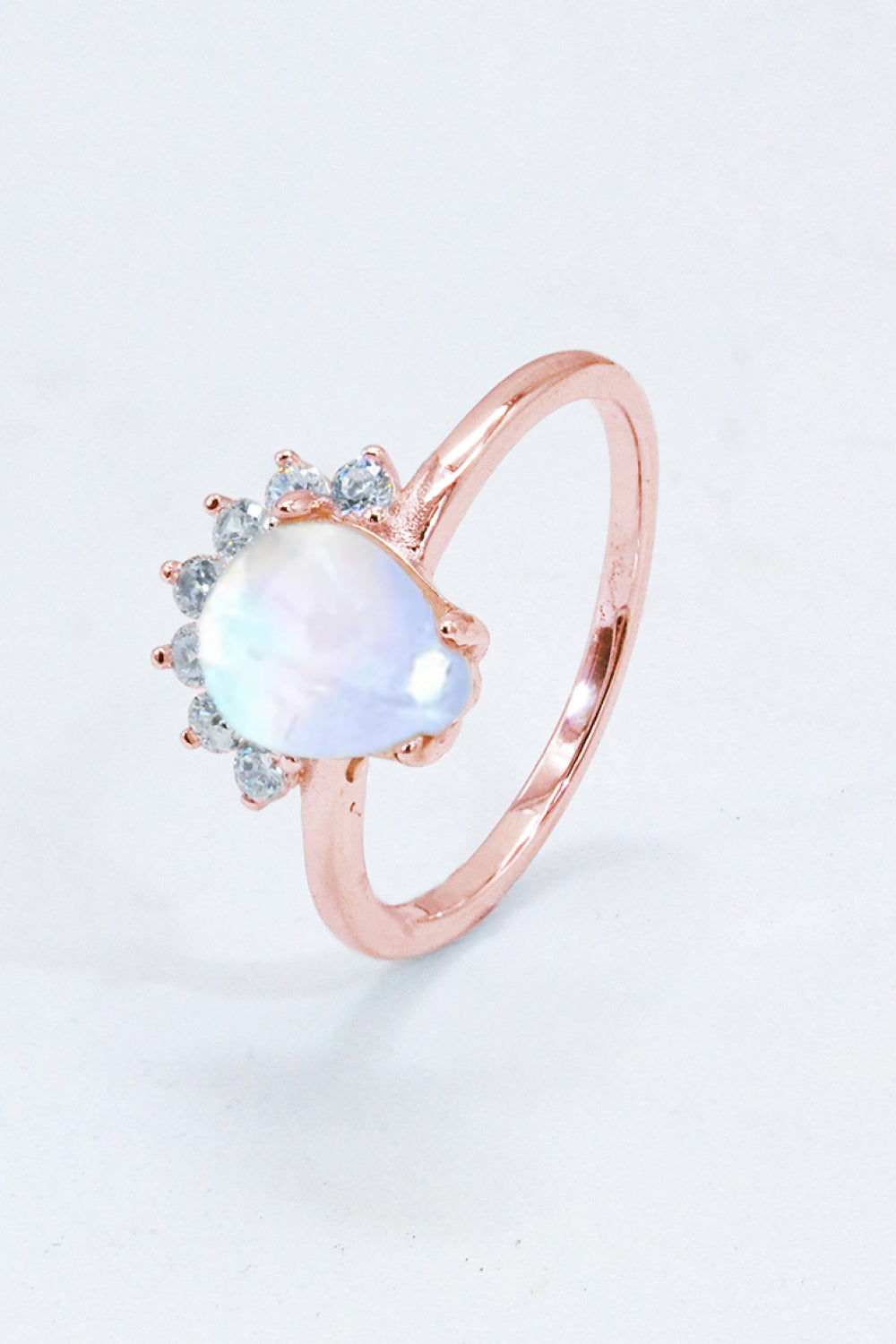 moonstone ring gold